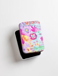 קופסת פח קטנה - pastel flowers