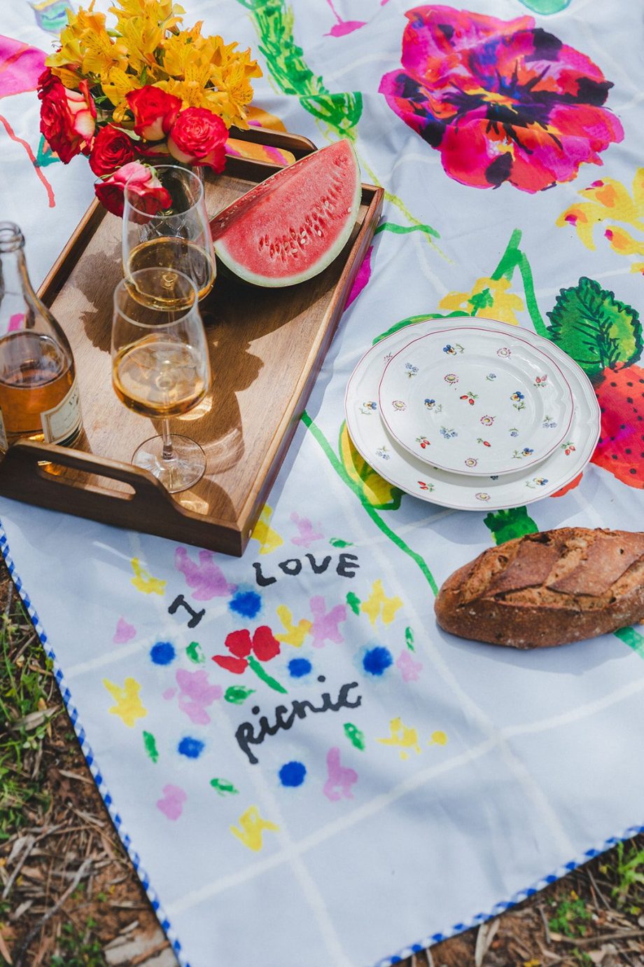 ⁦Big Blue Picnic tablecloth⁩ – תמונה ⁦5⁩