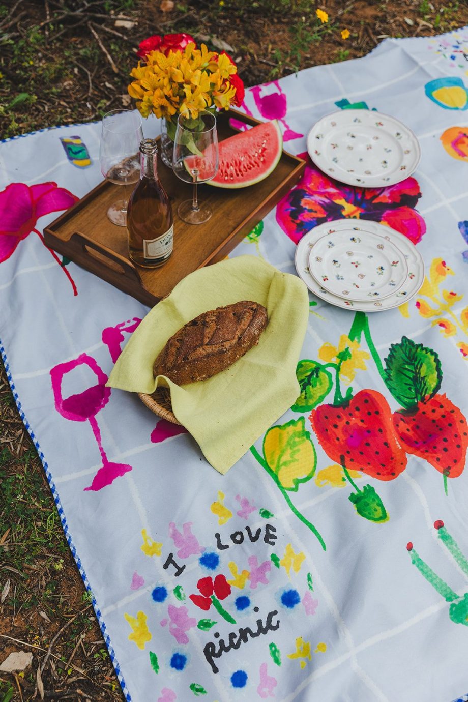 ⁦Big Blue Picnic tablecloth⁩ – תמונה ⁦2⁩