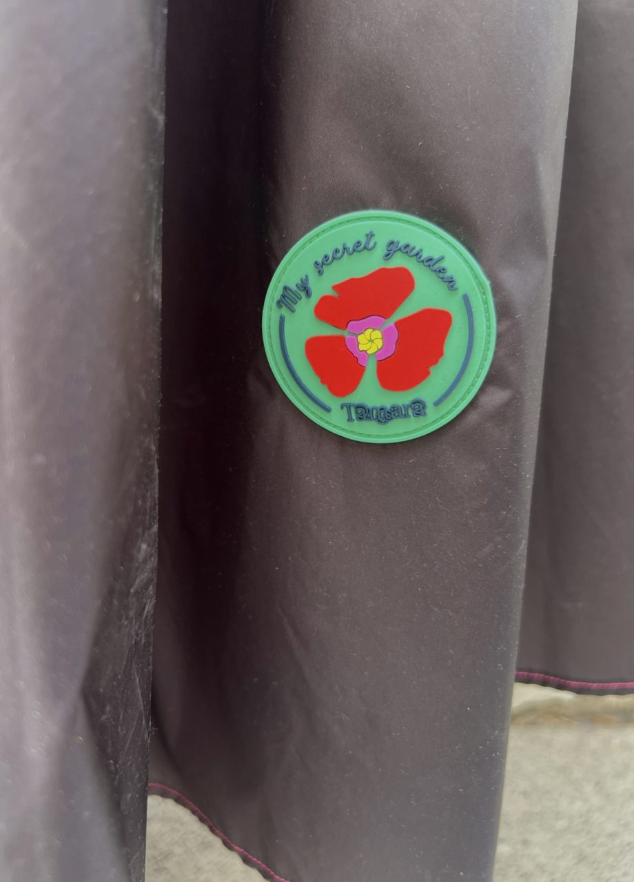 ⁦חצאית ניילון שחורה⁩ – תמונה ⁦3⁩