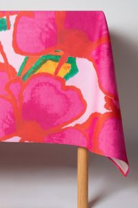 Big pink flowers Tablecloth